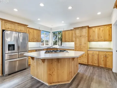 3249 NE Emme Street Mcminnville OR 97128