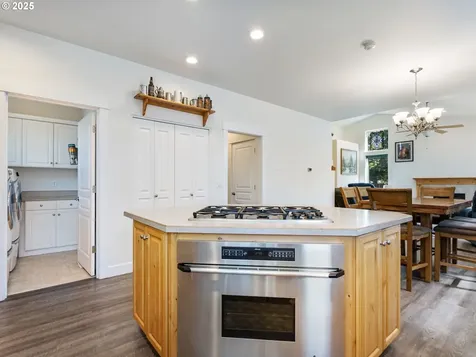 3249 NE Emme Street Mcminnville OR 97128