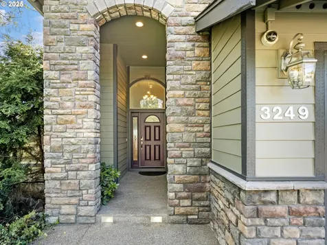 3249 NE Emme Street Mcminnville OR 97128