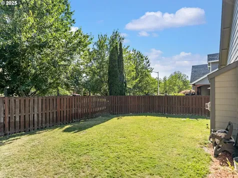 3249 NE Emme Street Mcminnville OR 97128