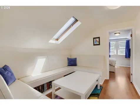 116 S Gibbs Street Portland OR 97239