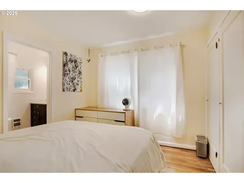 116 S Gibbs Street Portland OR 97239