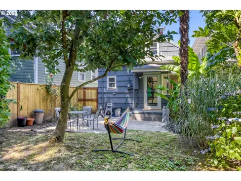 116 S Gibbs Street Portland OR 97239