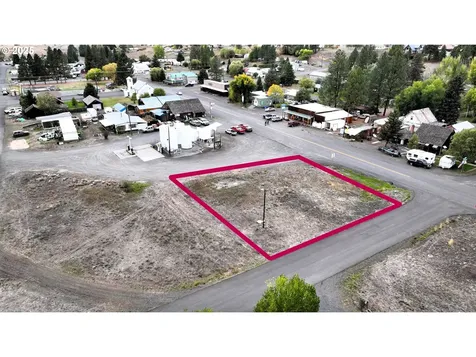 208 W Main Street Ukiah OR 97880