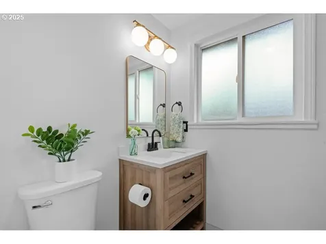6327 SE 63rd Avenue Portland OR 97206