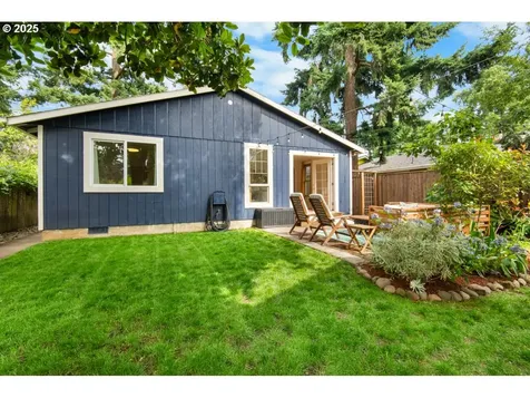 6327 SE 63rd Avenue Portland OR 97206