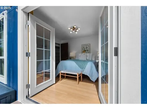 6327 SE 63rd Avenue Portland OR 97206
