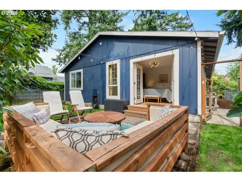 6327 SE 63rd Avenue Portland OR 97206