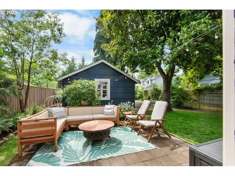 6327 SE 63rd Avenue Portland OR 97206