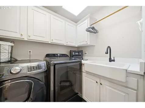 14651 SE Hemmen Avenue Clackamas OR 97015