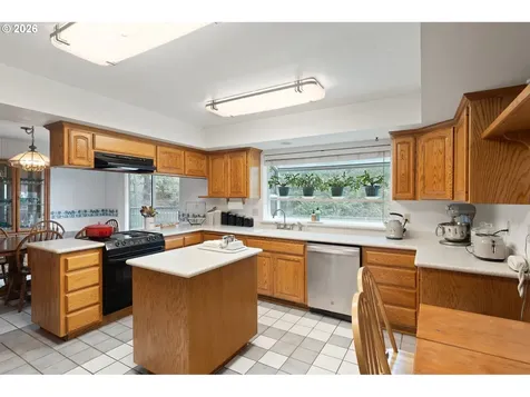 377 Fir Point Lane Glendale OR 97442