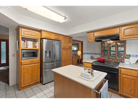 377 Fir Point Lane Glendale OR 97442