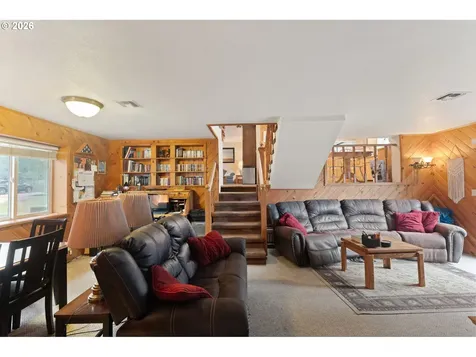 377 Fir Point Lane Glendale OR 97442