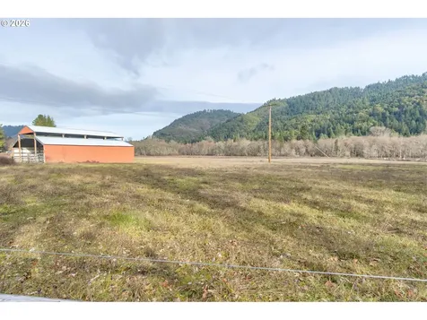 377 Fir Point Lane Glendale OR 97442