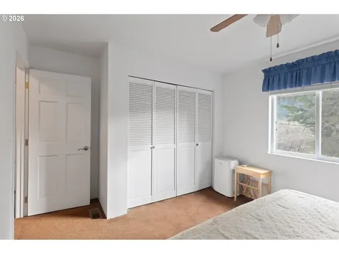 377 Fir Point Lane Glendale OR 97442