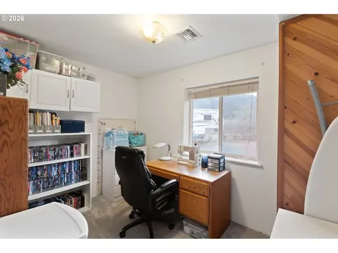 377 Fir Point Lane Glendale OR 97442