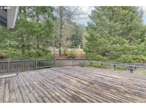 377 Fir Point Lane Glendale OR 97442