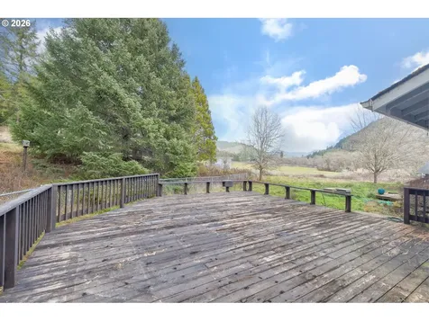 377 Fir Point Lane Glendale OR 97442