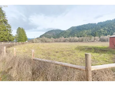 377 Fir Point Lane Glendale OR 97442