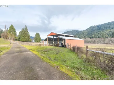 377 Fir Point Lane Glendale OR 97442