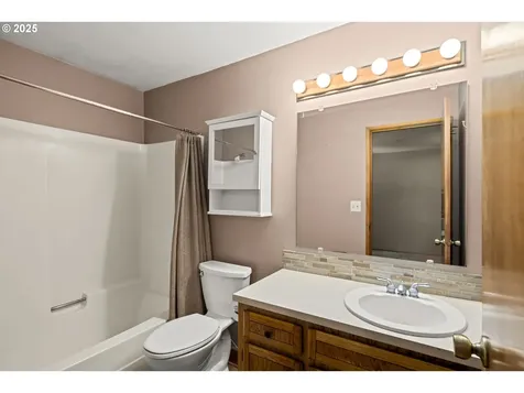 2301 SW 22nd Street Troutdale OR 97060