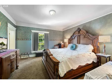 955 S 5th Street Coos Bay OR 97420