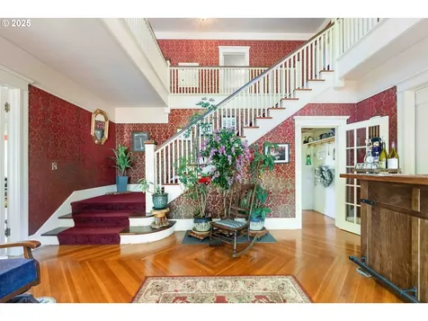 955 S 5th Street Coos Bay OR 97420