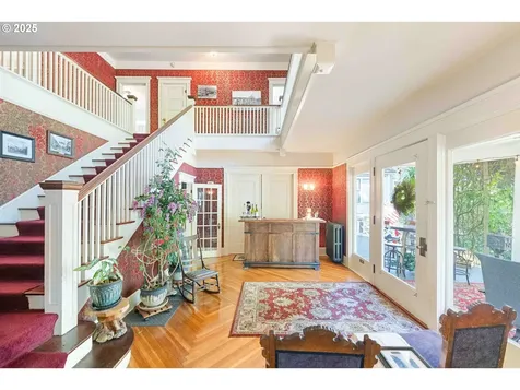 955 S 5th Street Coos Bay OR 97420