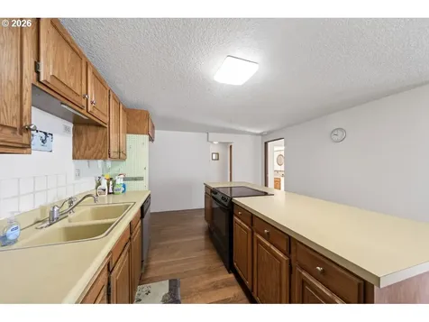 2130 Scottsburg West Road Scottsburg OR 97473