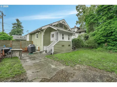 1523 NE Liberty Street Portland OR 97211