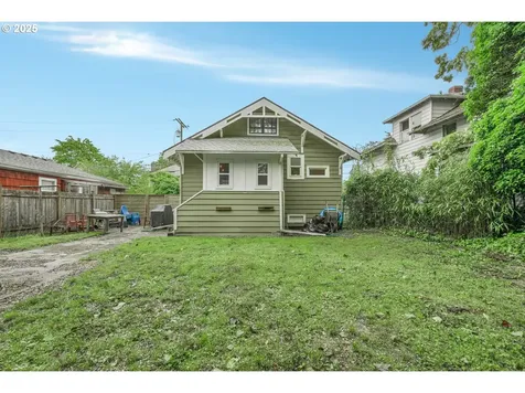 1523 NE Liberty Street Portland OR 97211