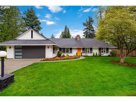 10134 SW 50th Avenue Portland OR 97219