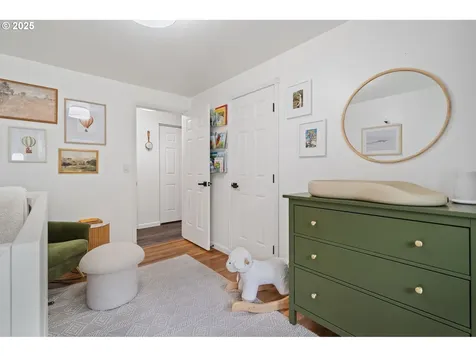 10134 SW 50th Avenue Portland OR 97219