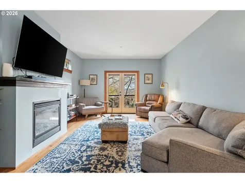 5047 SW View Point Terrace Portland OR 97239