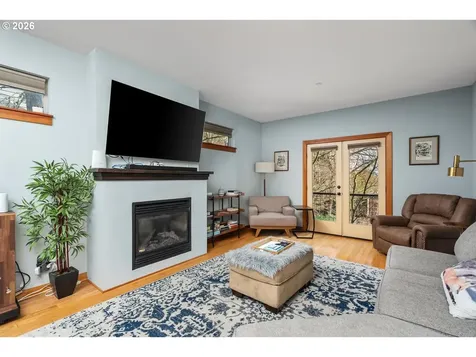 5047 SW View Point Terrace Portland OR 97239