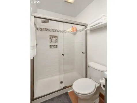 5047 SW View Point Terrace Portland OR 97239