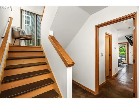 5047 SW View Point Terrace Portland OR 97239