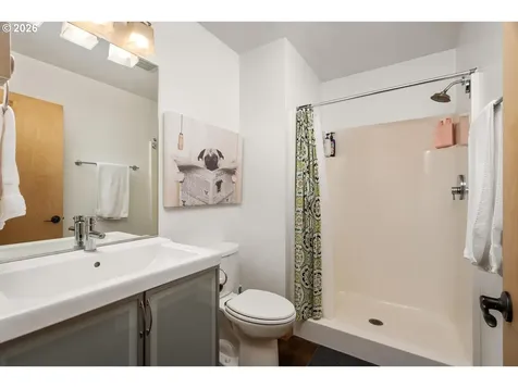 5047 SW View Point Terrace Portland OR 97239