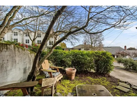 5047 SW View Point Terrace Portland OR 97239