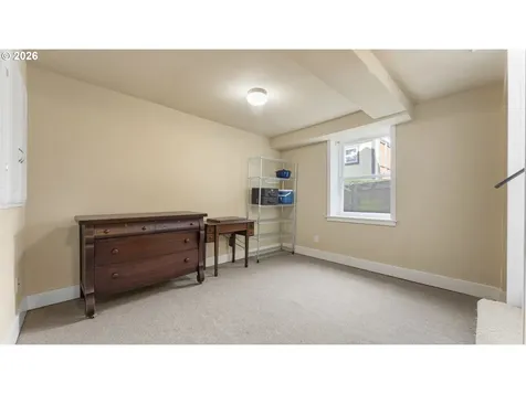 7022 N Omaha Avenue Portland OR 97217