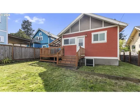 7022 N Omaha Avenue Portland OR 97217