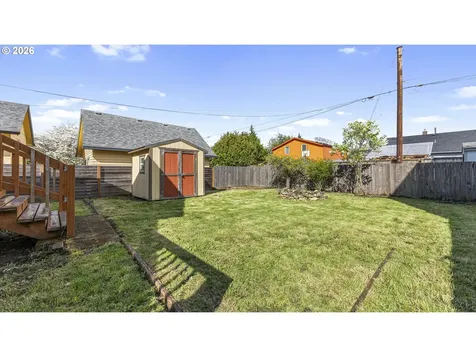 7022 N Omaha Avenue Portland OR 97217