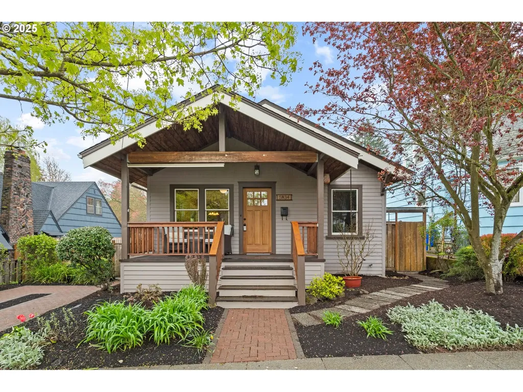 5834 NE 26th Avenue Portland OR 97211