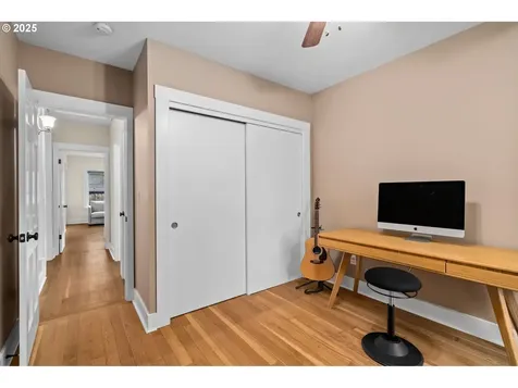 5834 NE 26th Avenue Portland OR 97211