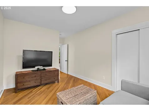 5834 NE 26th Avenue Portland OR 97211