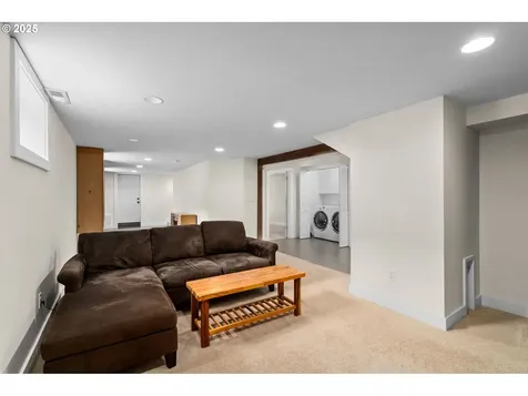 5834 NE 26th Avenue Portland OR 97211