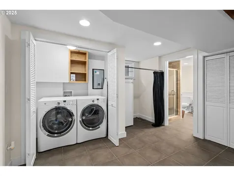 5834 NE 26th Avenue Portland OR 97211