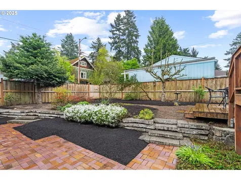 5834 NE 26th Avenue Portland OR 97211