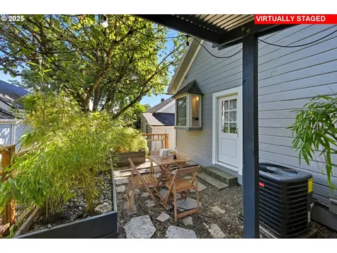 175 S Whitaker Street Portland OR 97239