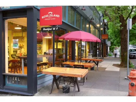 175 S Whitaker Street Portland OR 97239